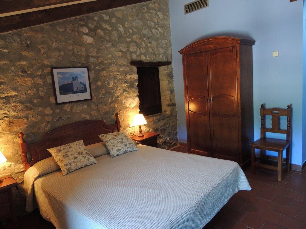 Hostal De La Rovira Oix المظهر الخارجي الصورة