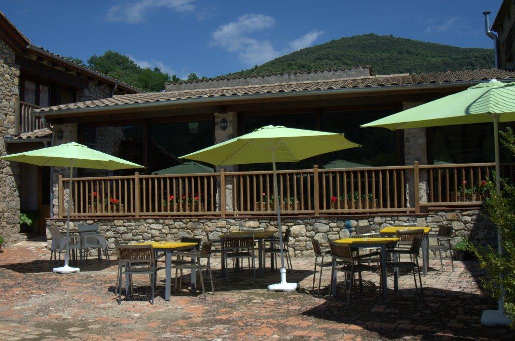 Hostal De La Rovira Oix المظهر الخارجي الصورة