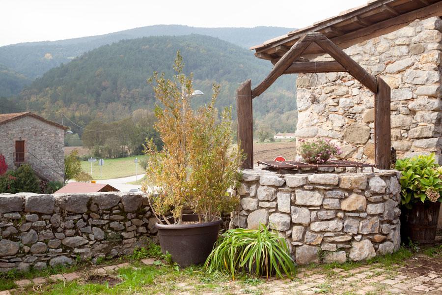 Hostal De La Rovira Oix المظهر الخارجي الصورة